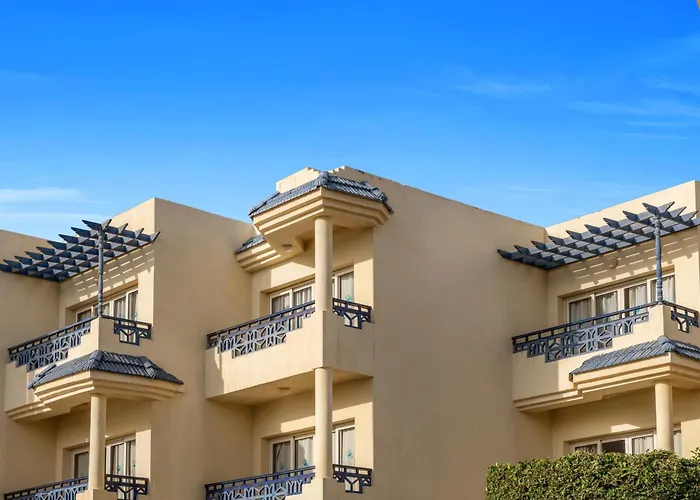 Grand OasisResort Hotel